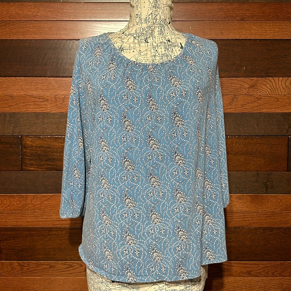 Bit & Bridle Scoop Neck Long Sleeve Light Blue Floral Tee Shirt